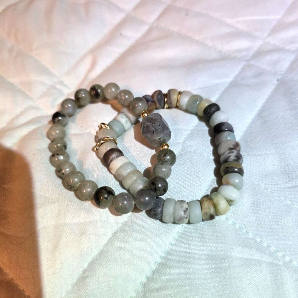 Blueish gray  gemstone and labradorite elastic stretch bracelets